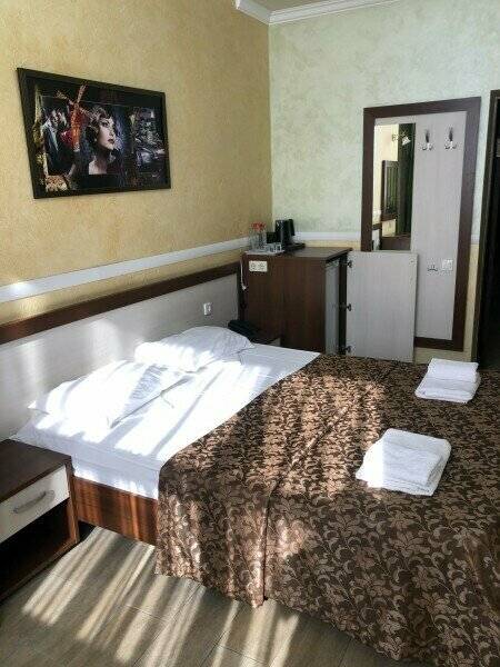 Небольшой двухместный номер с 1 кроватью